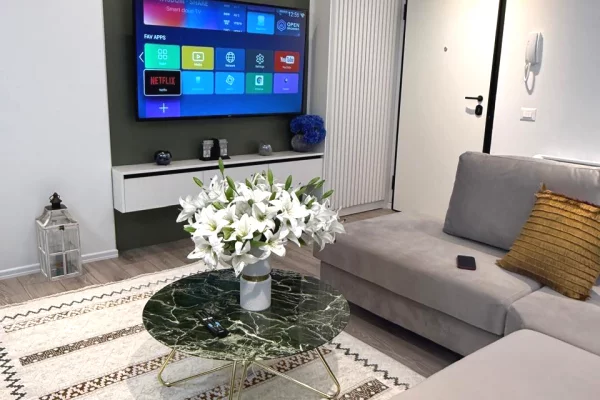 Shtepi me qera 1+1 ne Tirane - 600 Euro