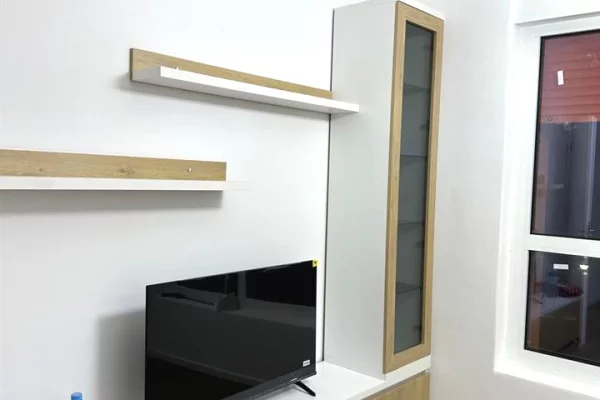 Shtepi me qera 1+1 ne Tirane - 42,000 Leke