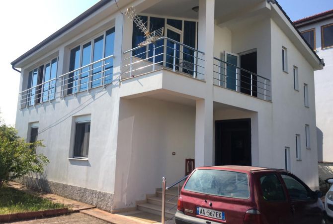 Shtepi ne shitje 5+1 ne Durres - 218,000 Euro
