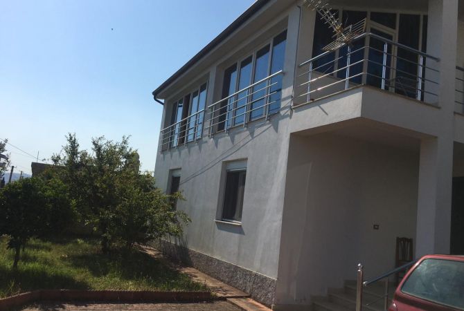 Shtepi ne shitje 5+1 ne Durres - 218,000 Euro