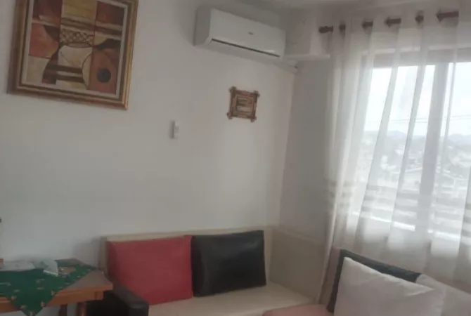 Shtepi me qera 3+1 ne Tirane - 400 Euro