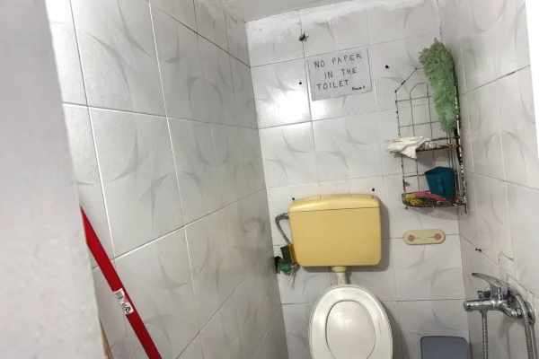 Shtepi me qera Shtepi Private ne Tirane, 1+1, Mobilimi E mobiluar, Pagesa 35,000  Leke.