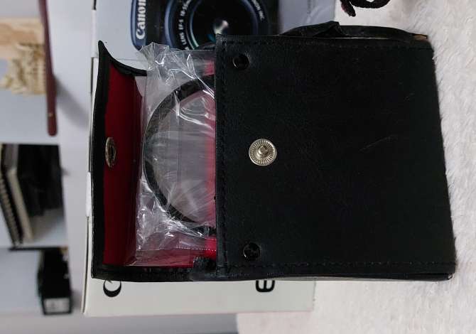 Aparat fotografik Canon me 3 lente