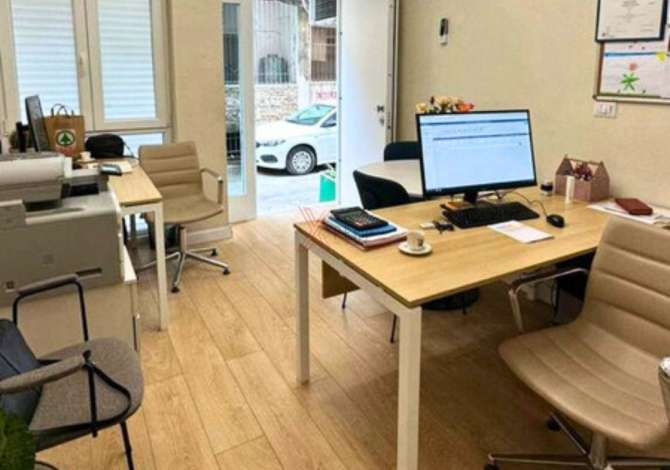 Ambient biznesi me qera 3+1 ne Tirane - 350 Euro