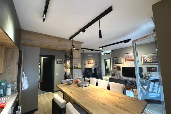 Shtepi ne shitje 3+1 ne Tirane - 300,000 Euro