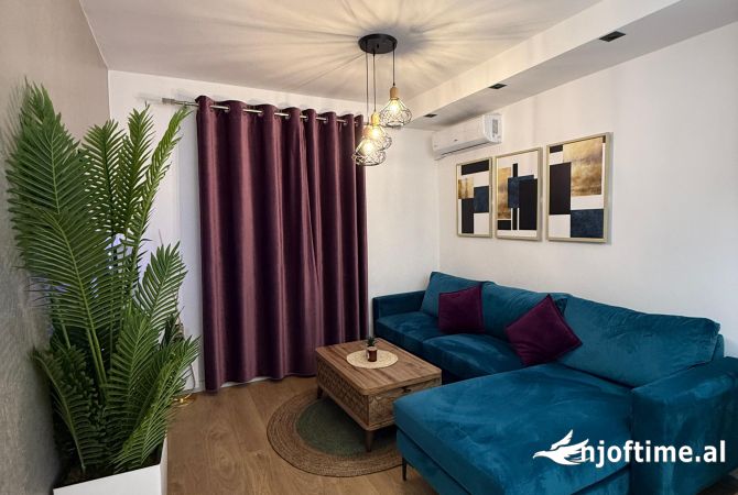 JEPET ME QIRA APARTAMENT 1+1 RRUGA MYSLYM SHYR