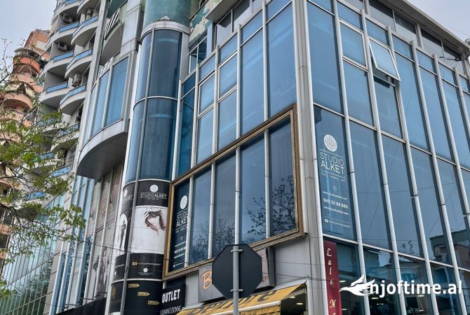 Shtepi me qera Apartament ne Tirane, 2+1, Mobilimi E mobiluar, Pagesa 650  Euro.