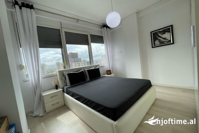 Shtepi ne shitje Apartament ne Tirane, 1+1, Mobilimi E mobiluar, Pagesa 137,999  Euro.