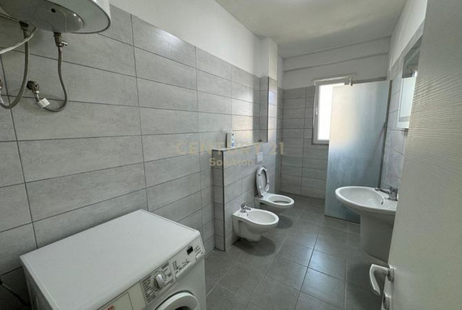 Shtepi me qera Apartament ne Tirane, 1+1, Mobilimi E mobiluar, Pagesa 400  Euro.