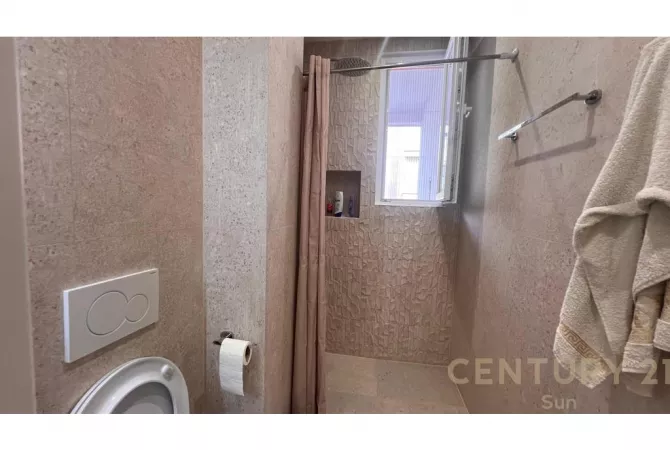 Shtepi ne shitje Apartament ne Tirane, 1+1, Mobilimi E mobiluar, Pagesa 118,000  Euro.