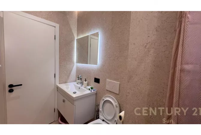 Shtepi ne shitje Apartament ne Tirane, 1+1, Mobilimi E mobiluar, Pagesa 118,000  Euro.