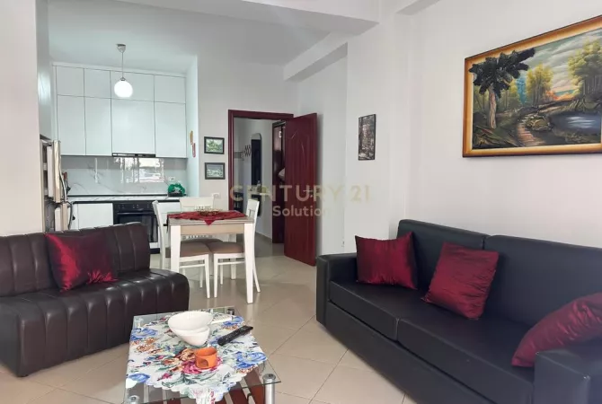 Shtepi me qera 1+1 ne Tirane - 430 Euro