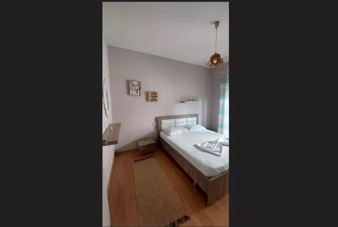Shtepi me qera 2+1 ne Tirane - 600 Euro
