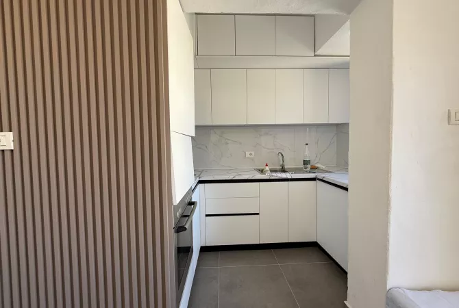 Shtepi me qera 2+1 ne Tirane - 400 Euro