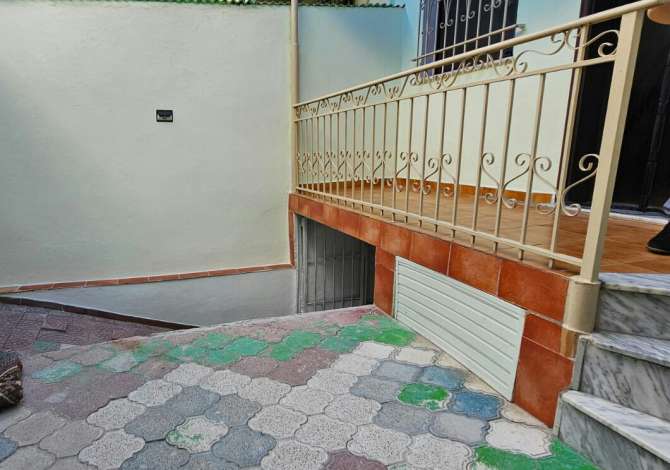 Shtepi me qera 2+1 ne Tirane - 500 Euro
