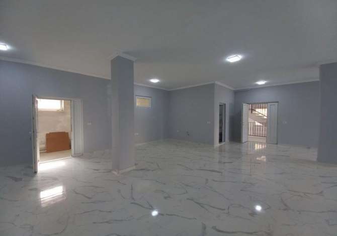 Ambient biznesi me qera 3+1 ne Shkoder - 800 Euro
