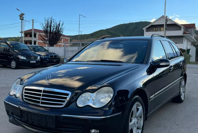 Makina ne shitje  ne Pogradec - 5,500 Euro