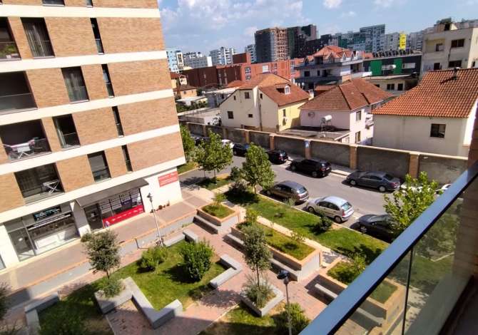 Tirane, jap me qera apartament 2+1+2+Ballkon,Kati3,90m2 ne Don Bosko,Kompleksi Fiori di Bosco,550 Euro 