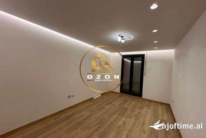 Shtepi me qera 2+1 ne Tirane - 550 Euro
