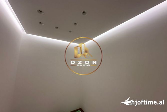 Shtepi me qera Apartament ne Tirane, 2+1, Mobilimi E mobiluar, Pagesa 550  Euro.