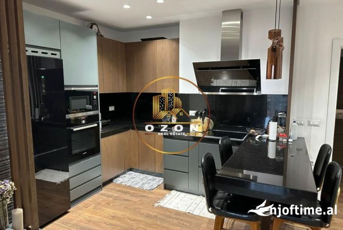 Shtepi me qera 2+1 ne Tirane - 850 Euro