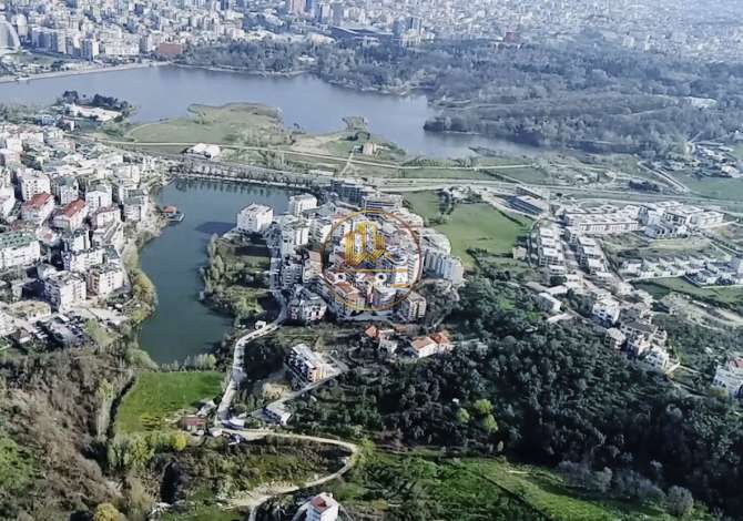 Truall ose Toke ne Tirane - 270,000 Euro