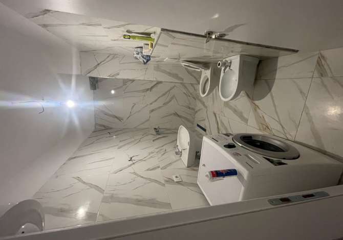 Shtepi me qera 2+1 ne Tirane - 450 Euro