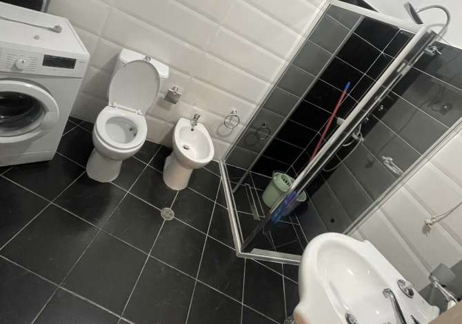 Shtepi me qera Apartament ne Tirane, 1+1, Mobilimi E mobiluar, Pagesa 600  Euro.