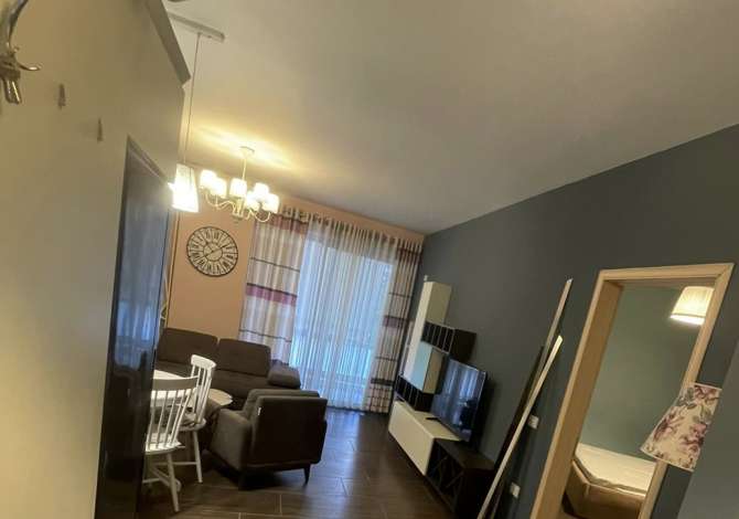 Shtepi me qera 1+1 ne Tirane - 600 Euro