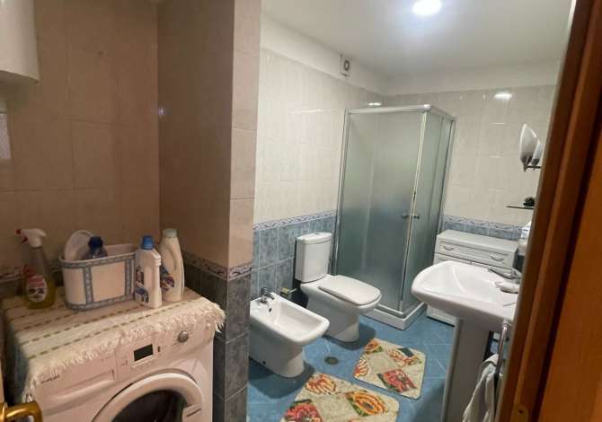 Shtepi me qera 2+1 ne Tirane - 350 Euro