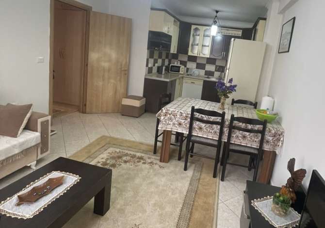 Shtepi me qera 2+1 ne Tirane - 350 Euro