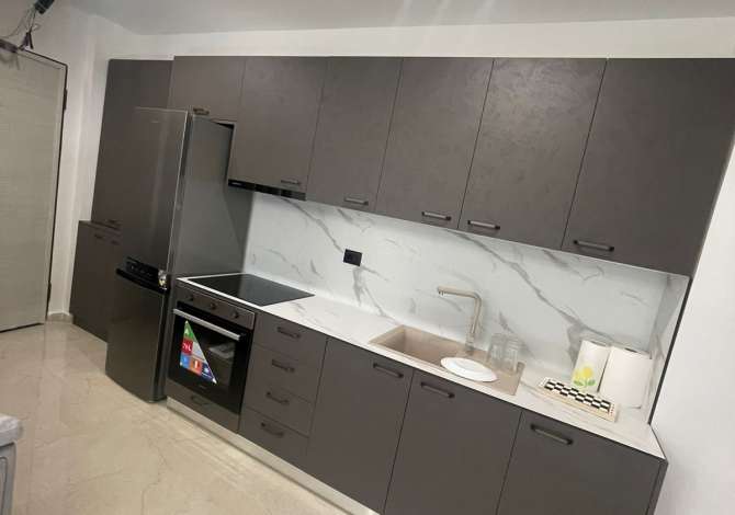 Shtepi me qera 1+1 ne Tirane - 450 Euro