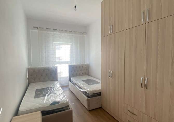 Shtepi me qera Apartament ne Tirane, 2+1, Mobilimi E mobiluar, Pagesa 500  Euro.