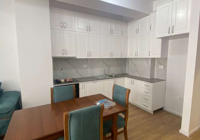 Shtepi me qera 2+1 ne Tirane - 500 Euro