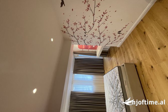Shtepi ne shitje 4+1 ne Tirane - 650,000 Euro