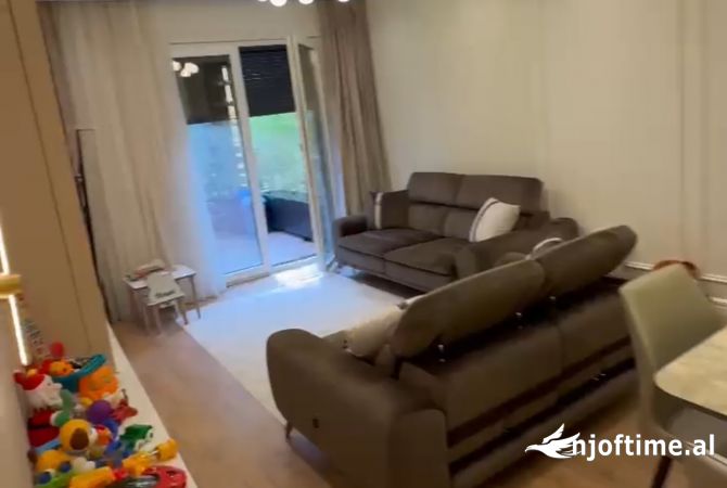 Shtepi ne shitje 2+1 ne Tirane - 298,000 Euro