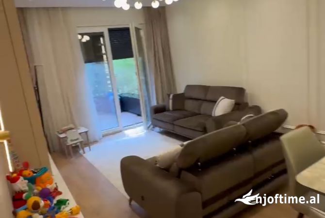 House for Sale 2+1 in Tirana - 290,000 Euro