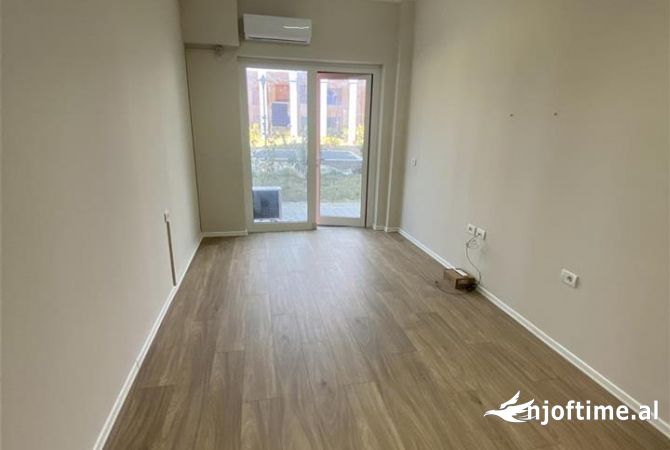 Shtepi me qera Garsoniere ne Tirane - 350 Euro