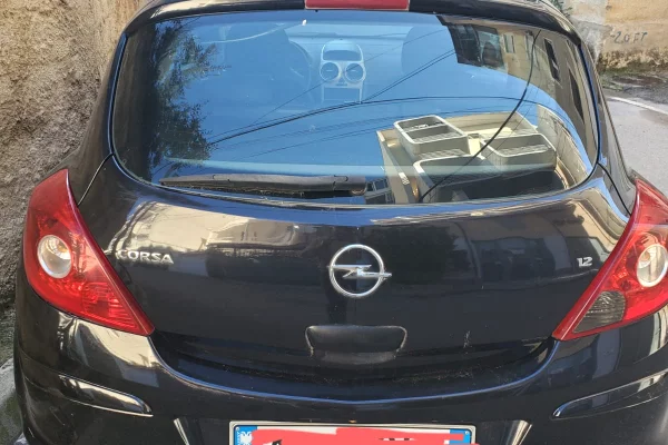 Cars for sale in Tirana - 2,700 Euro