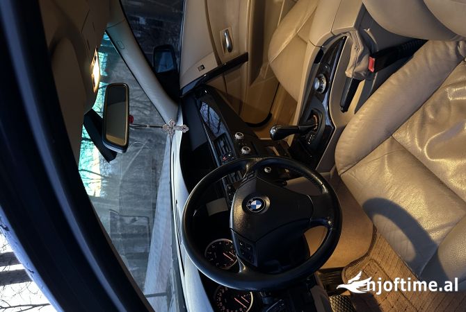 Makina ne shitje ne Korce - 6,800 Euro
