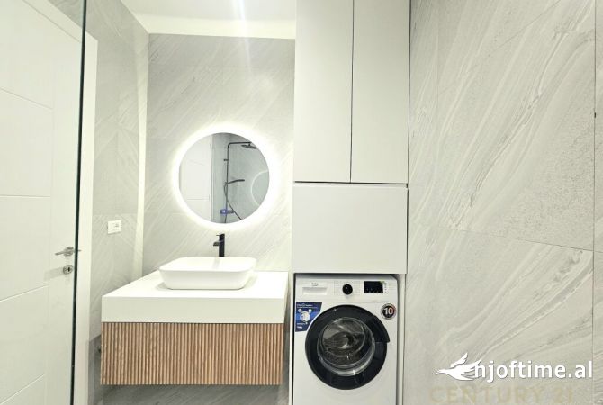 Shtepi me qera Apartament ne Tirane, 2+1, Mobilimi E mobiluar, Pagesa 1,300  Euro.