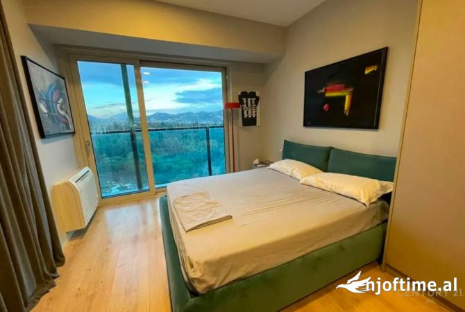 Shtepi me qera 2+1 ne Tirane - 1,800 Euro