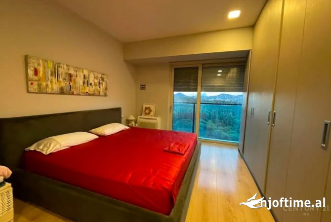 Shtepi me qera Apartament ne Tirane, 2+1, Mobilimi E mobiluar, Pagesa 1,800  Euro.