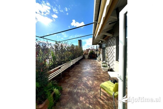 Shtepi ne shitje 2+1 ne Tirane - 370,000 Euro