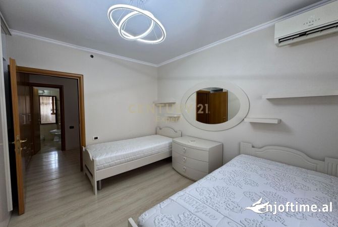 Shtepi ne shitje 1+1 ne Tirane - 110,000 Euro