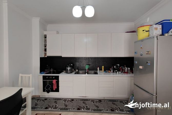 Shtepi ne shitje 1+1 ne Tirane - 133,000 Euro