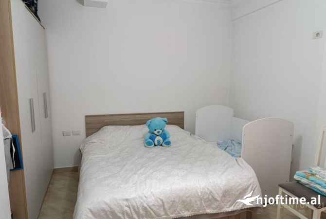 Shtepi ne shitje 1+1 ne Tirane - 133,000 Euro