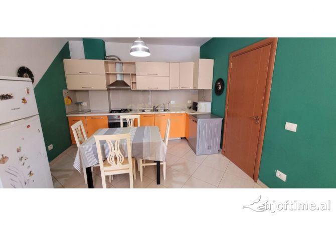Shtepi me qera 1+1 ne Tirane - 400 Euro