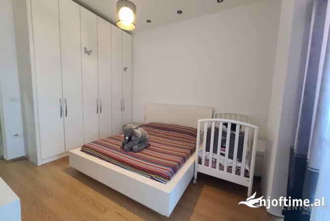 Shtepi me qera 1+1 ne Tirane - 400 Euro