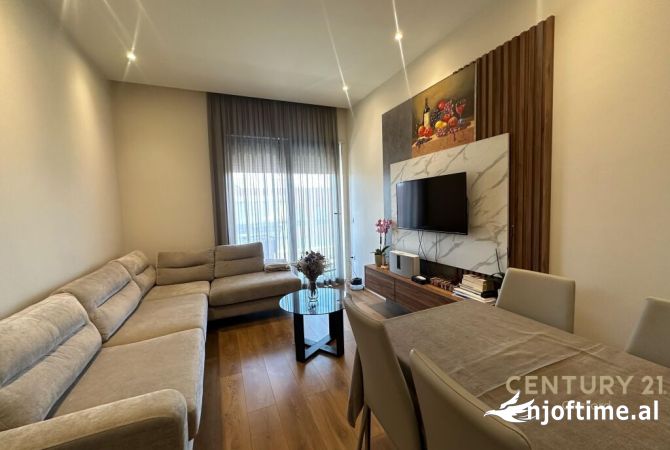 Shtepi me qera 1+1 ne Tirane - 750 Euro